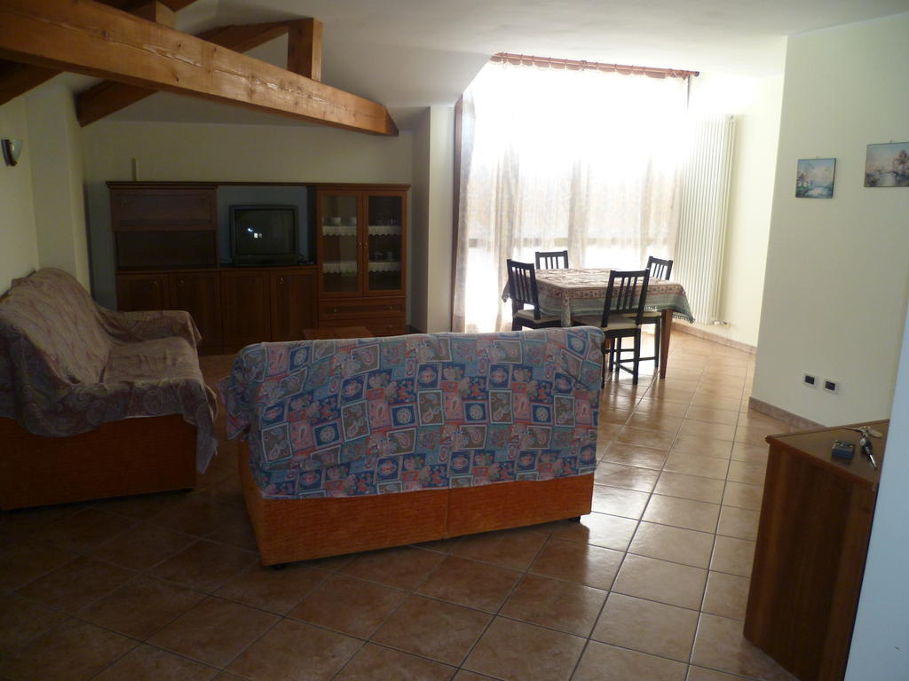 Casa Vacanza Ca Dei Logi Levico Terme Habitación foto